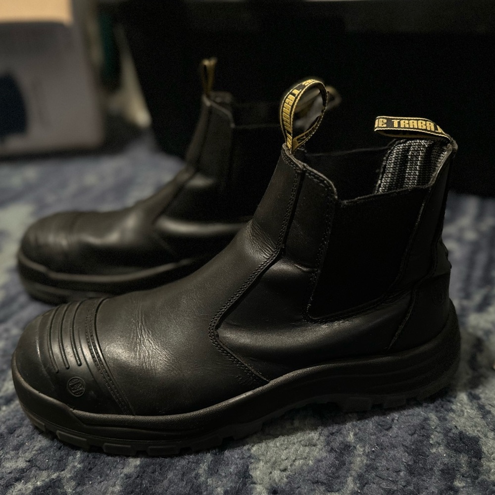 Dr. Scholls Steel-Toed Work Boots